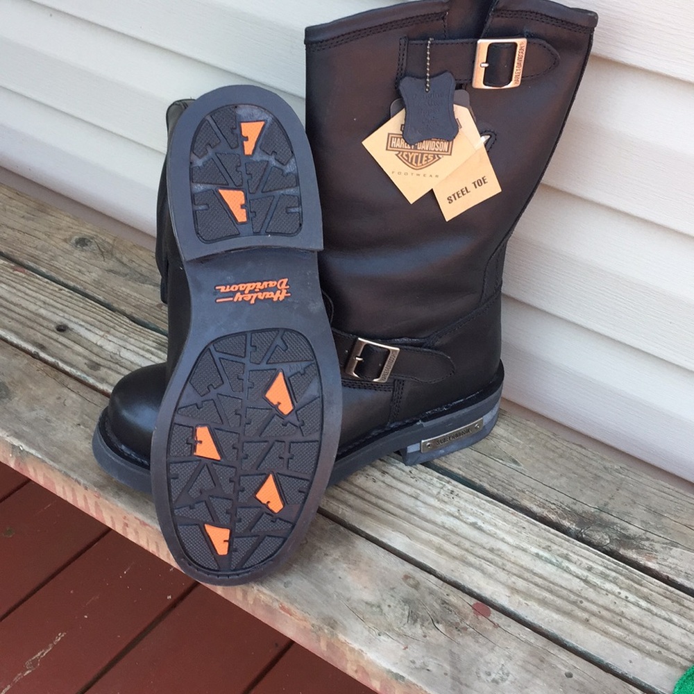 Men’s Harley-Davidson slip on leather boots